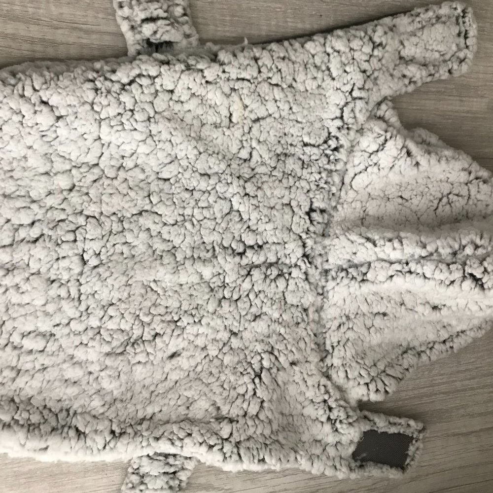 BumbleBella by Jill Martin Sherpa Pet Jacket w/Closure -Grey (Sz X-Small) M91907 - Picture 4 of 4